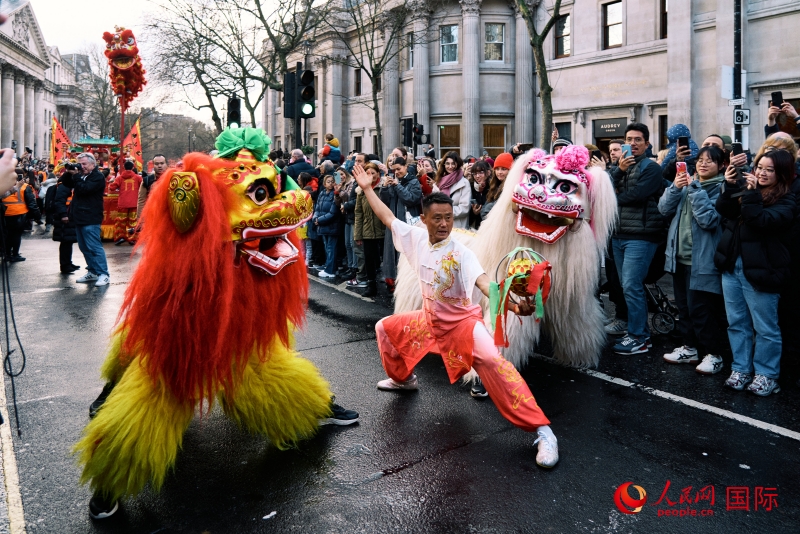 倫敦新春慶典現場(chǎng)。人民網(wǎng) 郭錦標、楊浩鵬攝